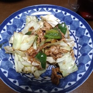 キャベツと鶏肉の回鍋肉の素炒め